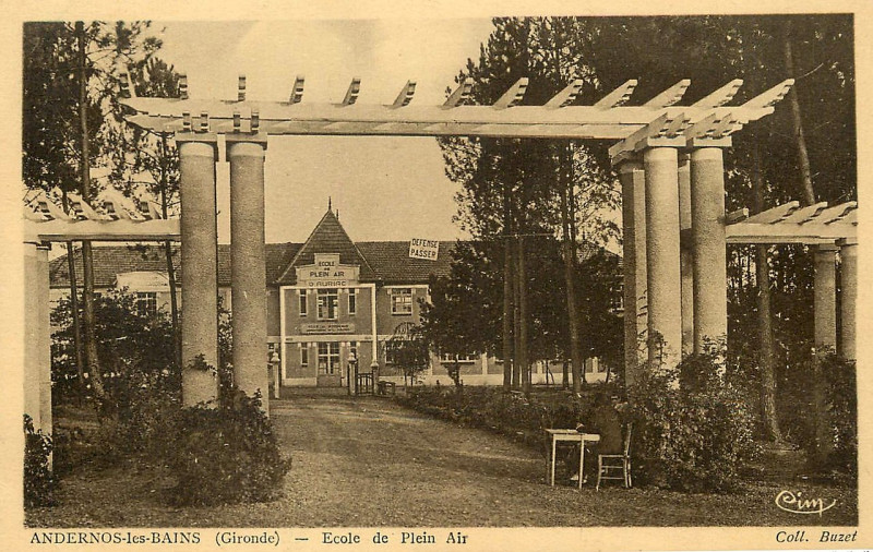 Carte postale ancienne Andernos-les-Bains - Ecole de Plein Air 1