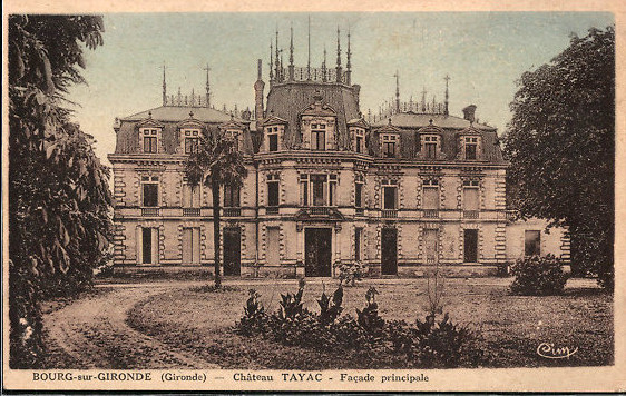 Carte postale ancienne Bourg - château Tayac 1
