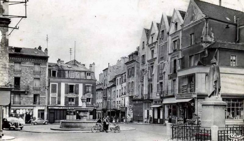 Carte postale ancienne L1817 - Lagny-sur-Marne - Les 5 pignons