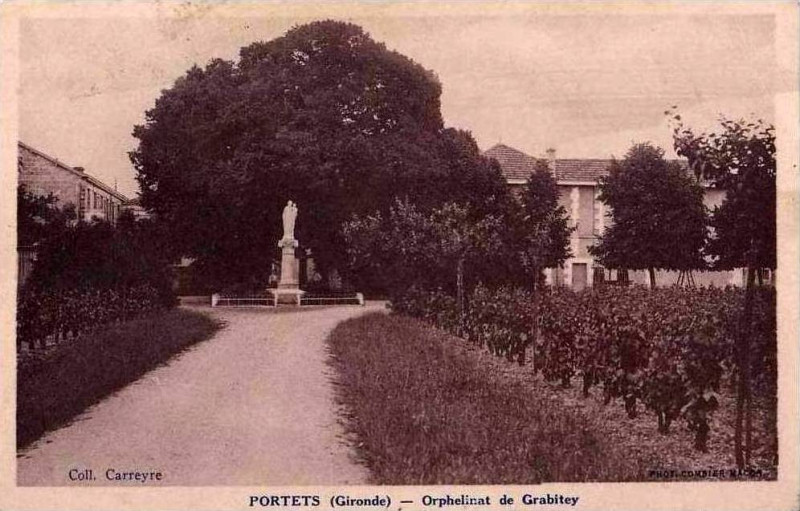 Carte postale ancienne Portets - Orphelinat de Crabitey 1