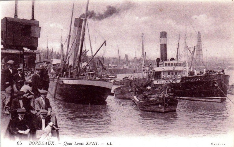 Carte postale ancienne Bordeaux - bâteaux à quai 1a à Bordeaux