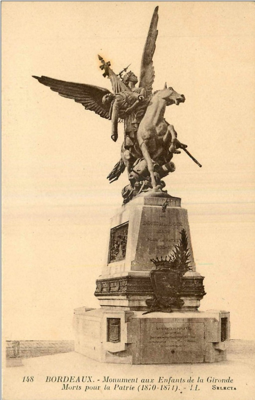 Carte postale ancienne Bordeaux-monument-des-enfants-de-la-gironde-morts-pour-la-patrie-en-1870-71-date-1913 h à Bordeaux
