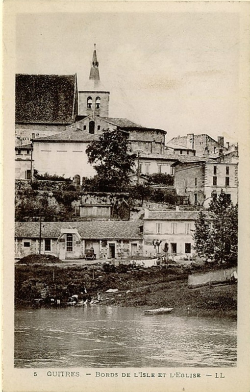 Carte postale ancienne Guîtres - bords de l'Isle 2