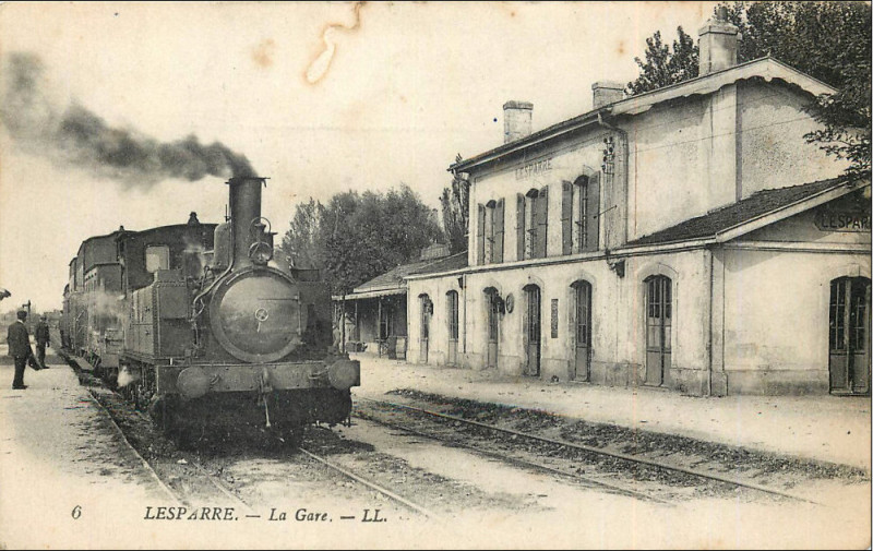 Carte postale ancienne Lesparre - Gare 1