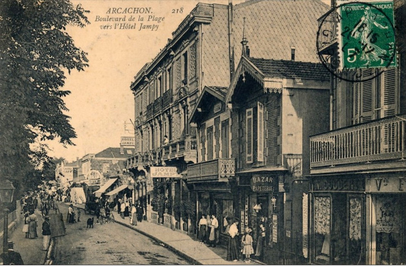 Carte postale ancienne Arcachon - boulevard de la plage 3