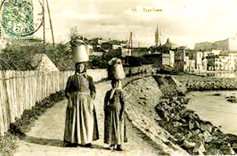 Carte postale ancienne Corse porteuses d'eau