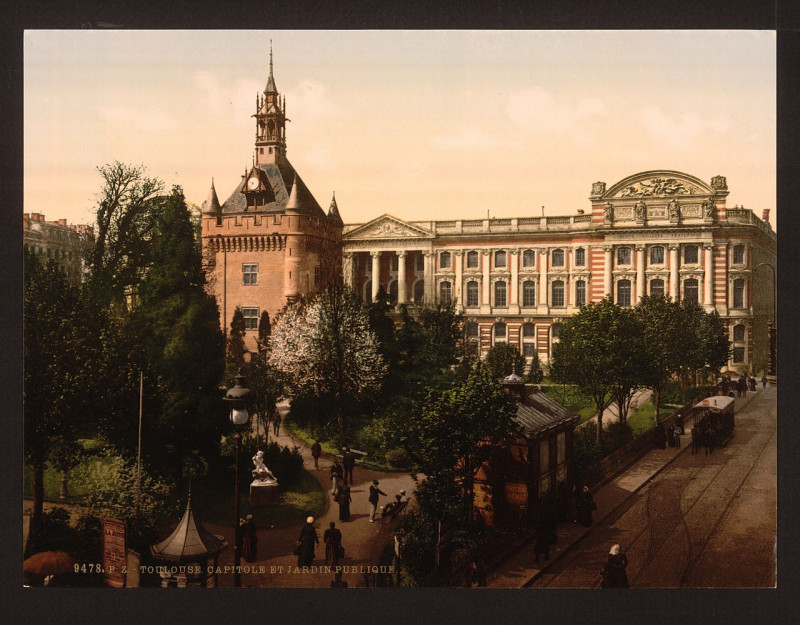 Carte postale ancienne Capitole et jardin publique à Toulouse