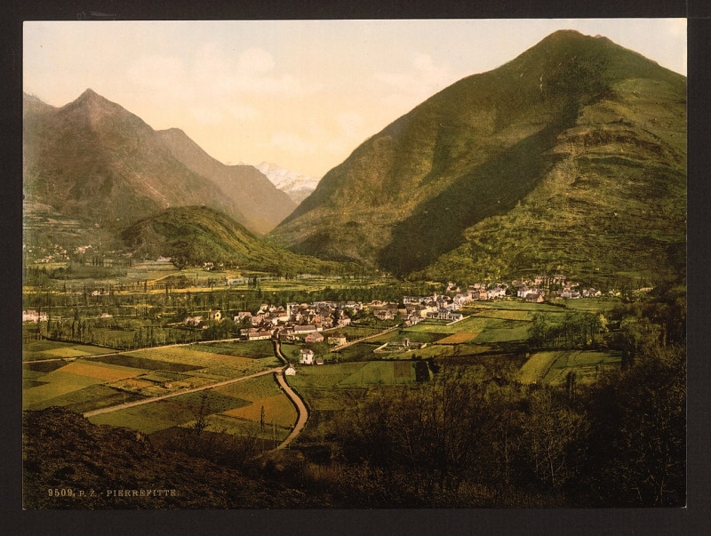 Carte postale ancienne General view, Pierrefitte, Pyrenees, France-LCCN2001698668
