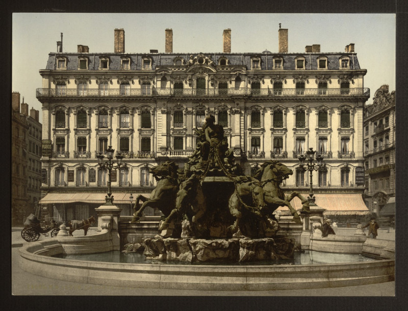 Carte postale ancienne Bartholdi Fountain, Lyons, France-LCCN2001698432 à Lyon