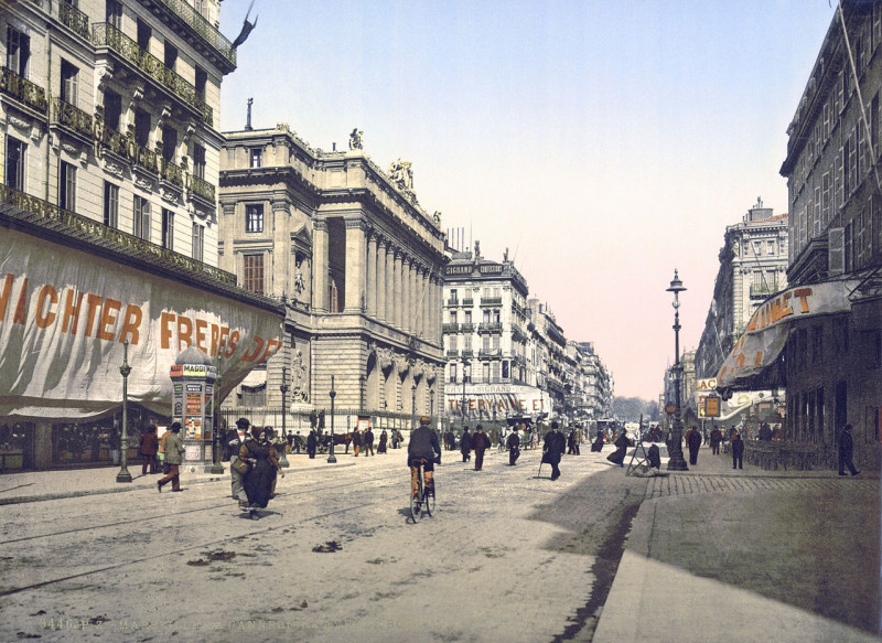 Carte postale ancienne Bourse-canebière-1890-1900 à Marseille