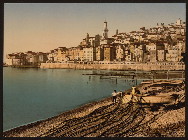 Carte postale ancienne The old town, Mentone, Riviera-LCCN2001699299
