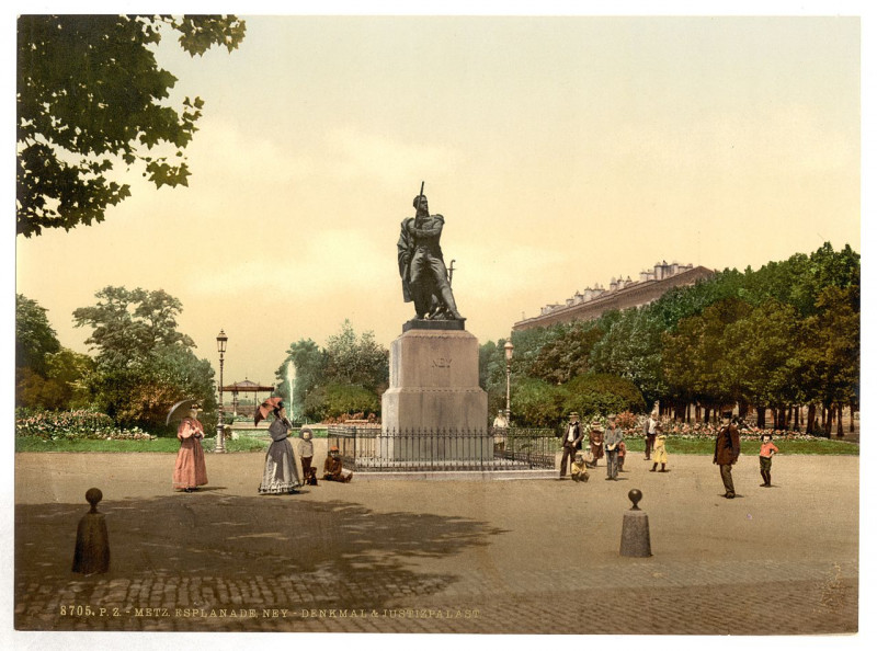 Carte postale ancienne Ney's Memorial, Esplanade, Metz, Alsace Lorraine, Germany-LCCN2002695074