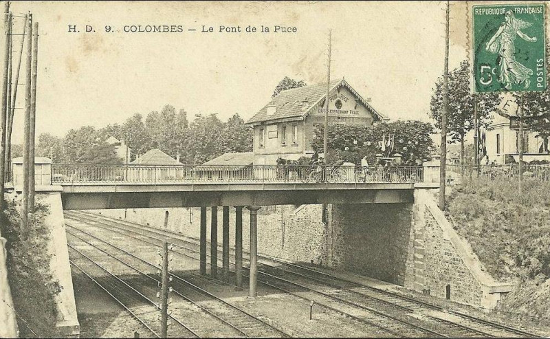 Carte postale ancienne Le Pont de la Puce à Colombes