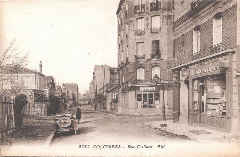 Carte postale ancienne Rue Colbert à Colombes