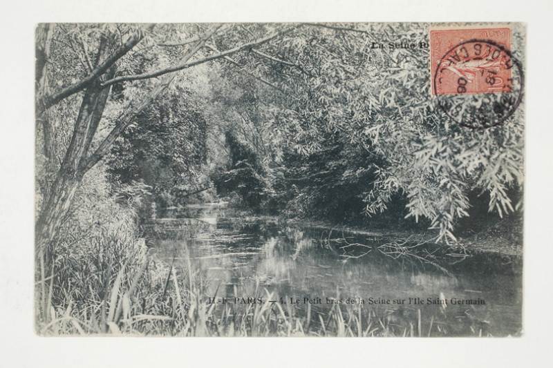 Carte postale ancienne Paris - Le Petit Bras de la Seine sur l'Ile St Germain  à Issy-les-Moulineaux