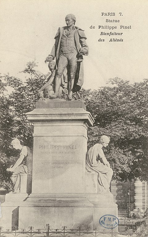 Carte postale ancienne Statue de Philippe Pinel. Bienfaiteur des Aliénés - Paris CIPA0811