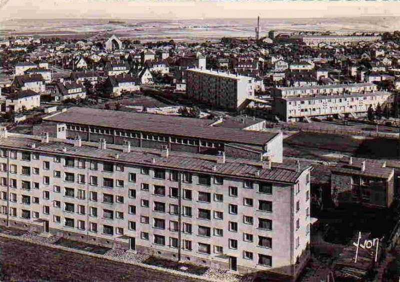 Carte postale ancienne Reims - Maison Blanche - Vue Panoramique