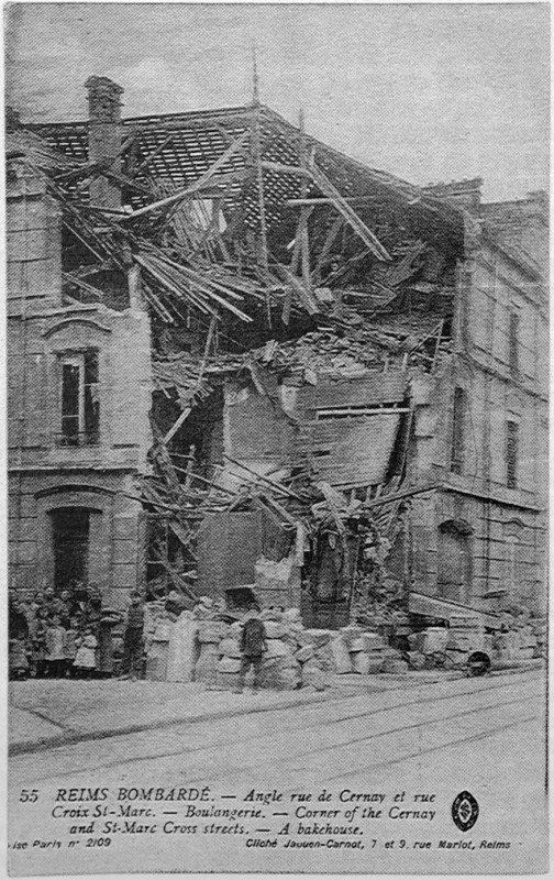 Carte postale ancienne Rue Cernay Reims bombardé 73705