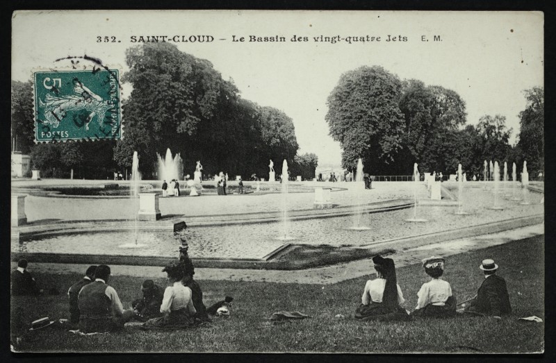 Carte postale ancienne Le Bassin des vingt-quatre Jets à Saint-Cloud