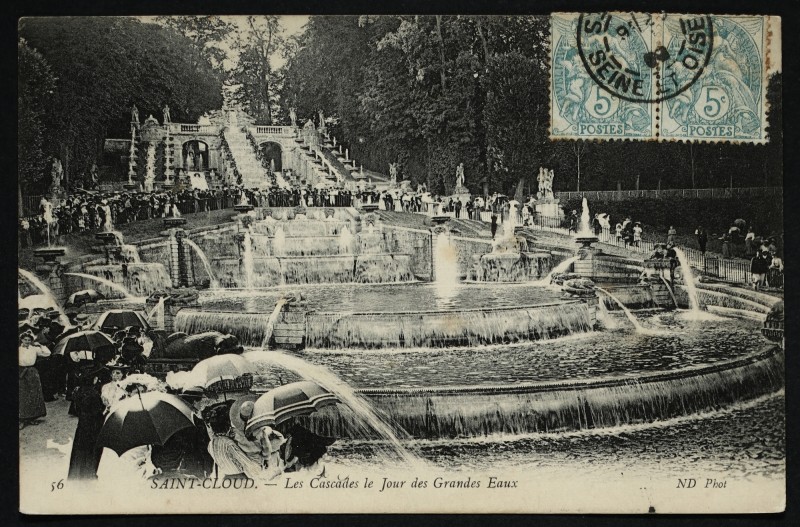 Carte postale ancienne Les Cascades le Jour des Grandes Eaux à Saint-Cloud