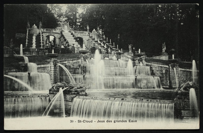 Carte postale ancienne Jeux des grandes Eaux à Saint-Cloud