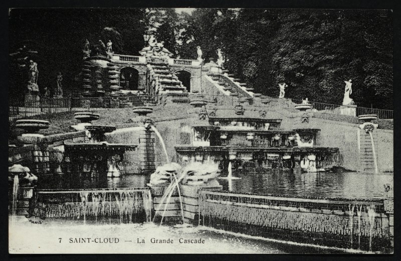 Carte postale ancienne La Grande Cascade à Saint-Cloud