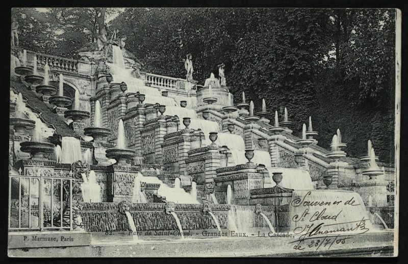Carte postale ancienne Grandes Eaux - La Cascade à Saint-Cloud