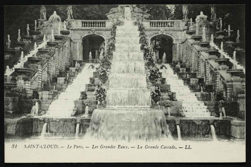 Carte postale ancienne Les Grandes Eaux. - La Grande Cascade à Saint-Cloud