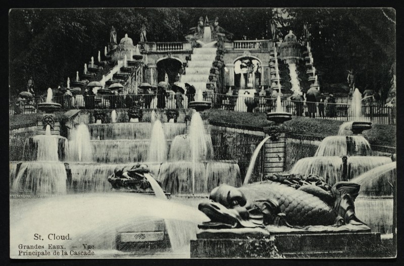 Carte postale ancienne Grandes Eaux. - Vue Principale de la Cascade à Saint-Cloud