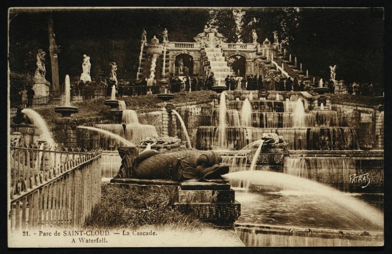 Carte postale ancienne La Cascade. A Waterfall à Saint-Cloud