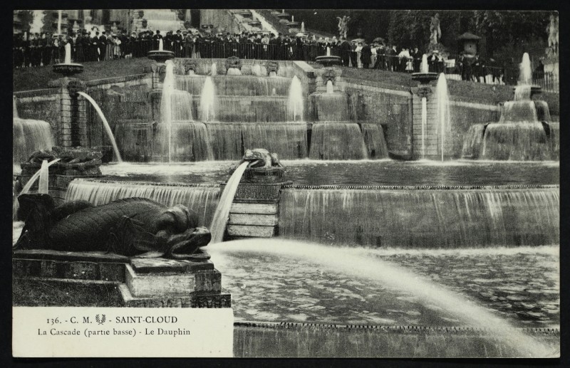 Carte postale ancienne La Cascade (partie basse) - Le Dauphin à Saint-Cloud