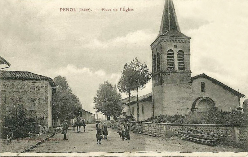 Carte postale ancienne Penol, place de l'église