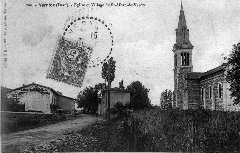 Carte postale ancienne Vernioz, église et village à Saint-Alban-de-Varèze, 1907, p267 de L'Isère les 533 communes - cliché C D, Blanchard, éditeur Vienne