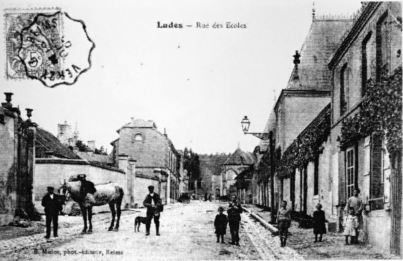 Carte postale ancienne Ludes 0758
