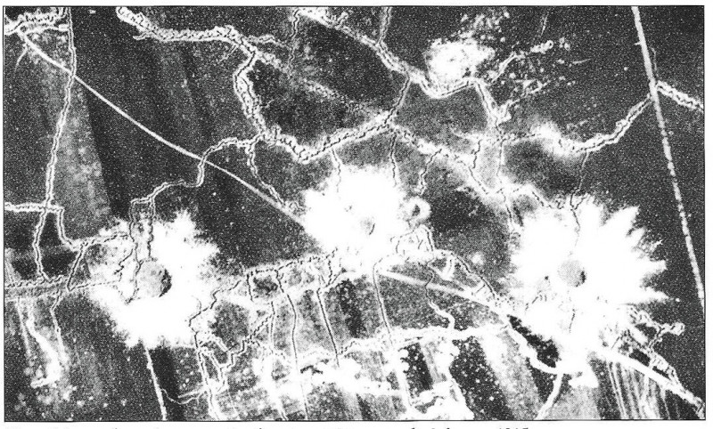 Carte postale ancienne Massiges entonnoirs de 3 fév 1915