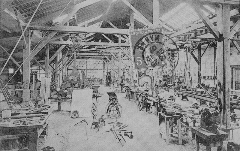 Carte postale ancienne USine 07872 Baudouin Frère constructeur Montmirail 1907