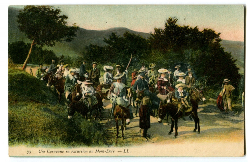 Carte postale ancienne Puy-de-Dôme Le Mont-Dore Une Caravane en excursion animé animaux à Mont-Dore