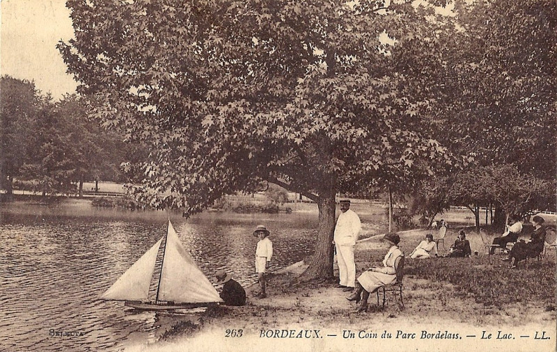 Carte postale ancienne Parc Bordelais - Lac 10a à Bordeaux