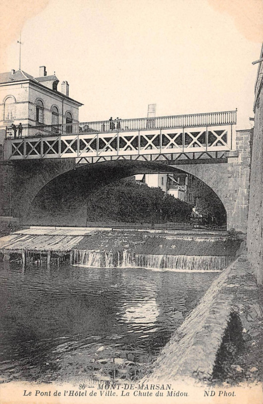 Carte postale ancienne Mont-de-Marsan - Chutes du Midou 4