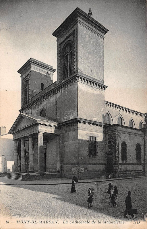 Carte postale ancienne Mont-de-Marsan - La Madeleine 7