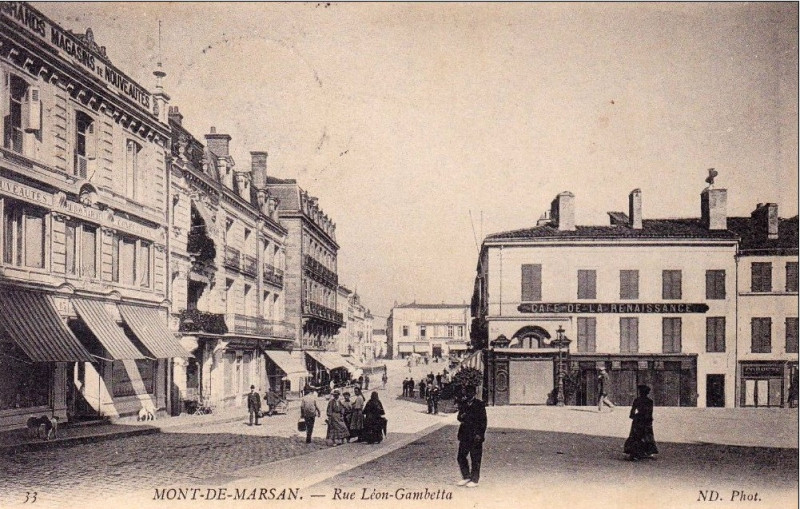 Carte postale ancienne Mont-de-Marsan - Rue Gambetta 19