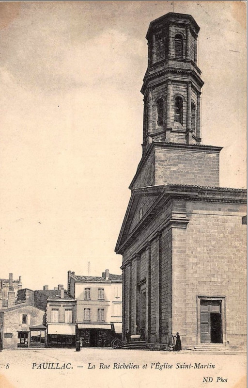 Carte postale ancienne Pauillac - église 2