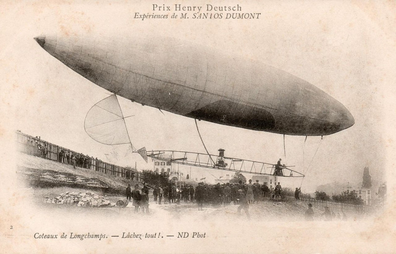 Carte postale ancienne Santos-Dumont dirigeable 1901