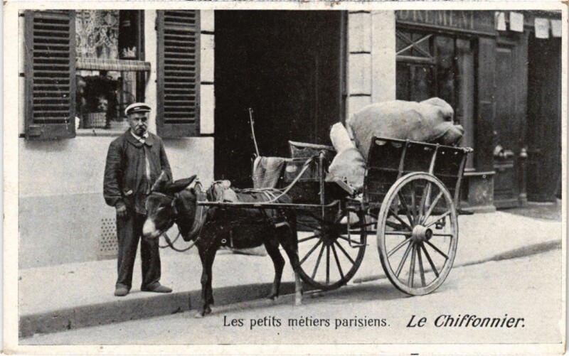 Carte postale ancienne Paris Petits Metiers Le Chifonnier