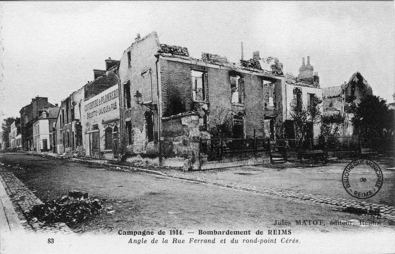 Carte postale ancienne Rue ferrand 6587 reims