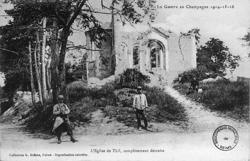 Carte postale ancienne Thil église 1GM