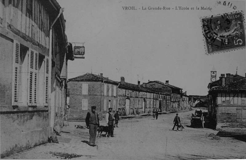 Carte postale ancienne Vroil 1913 la Mairie 00102