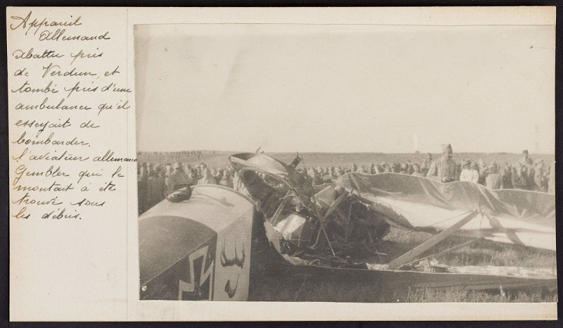 Carte postale ancienne Crashed Aeg J.I  à Verdun