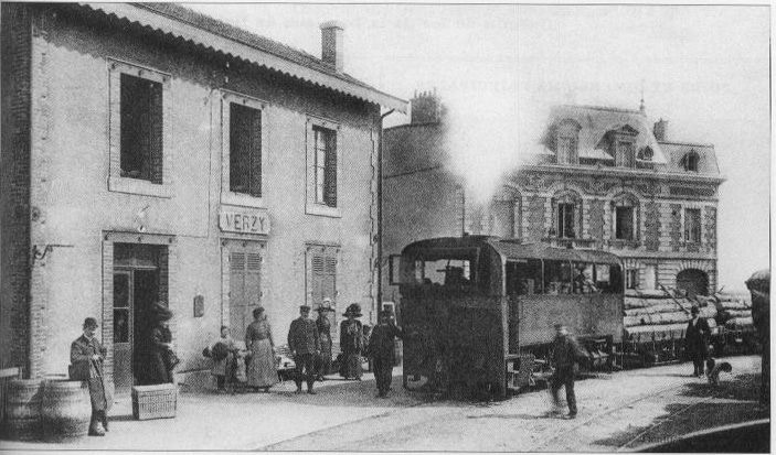 Carte postale ancienne Verzy une decauville