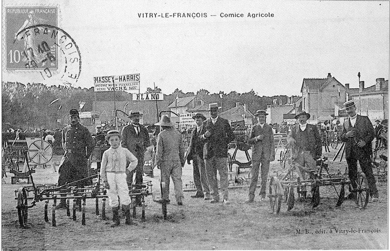 Carte postale ancienne 1910 07872 comice à Vitry